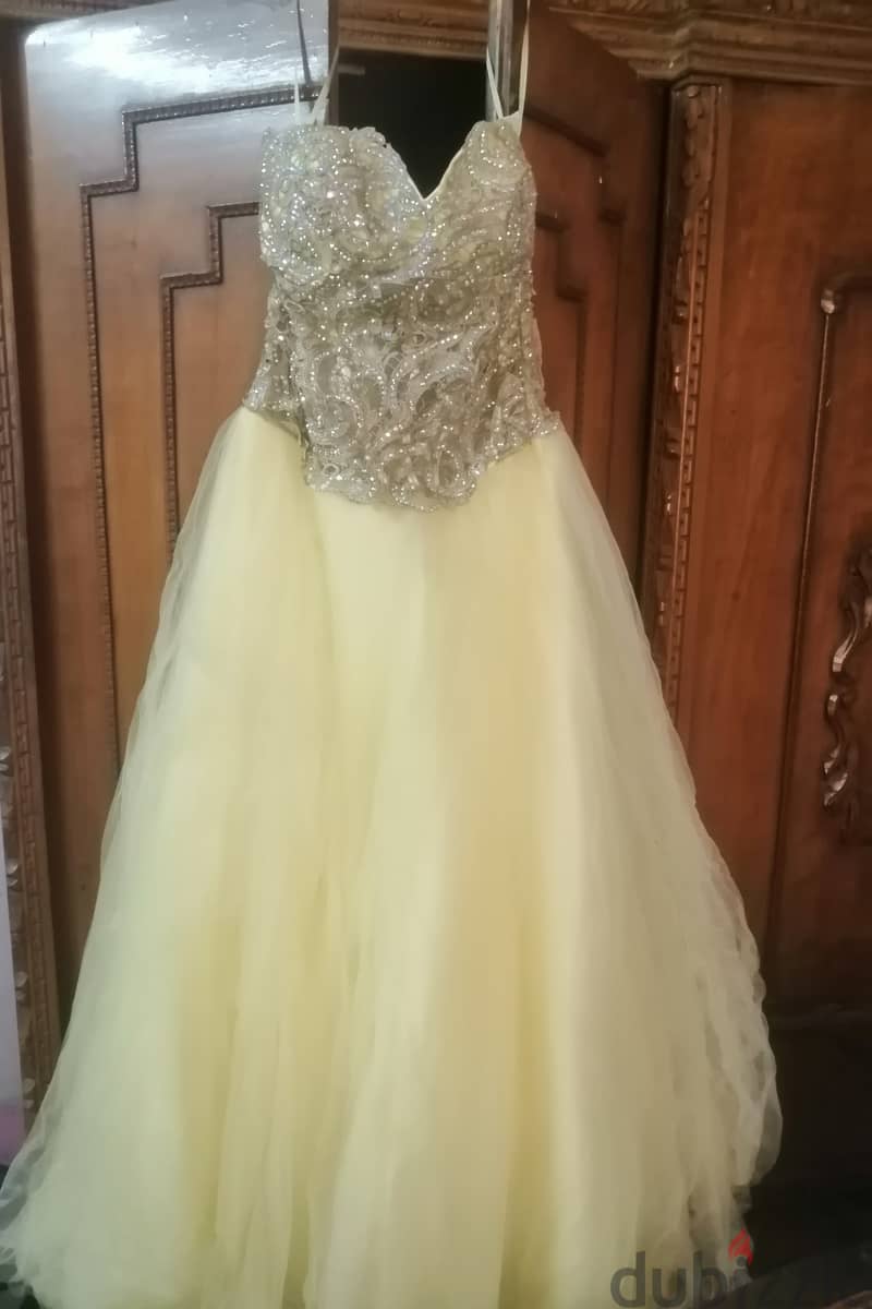 بيع فستان زفاف وسواريه 8