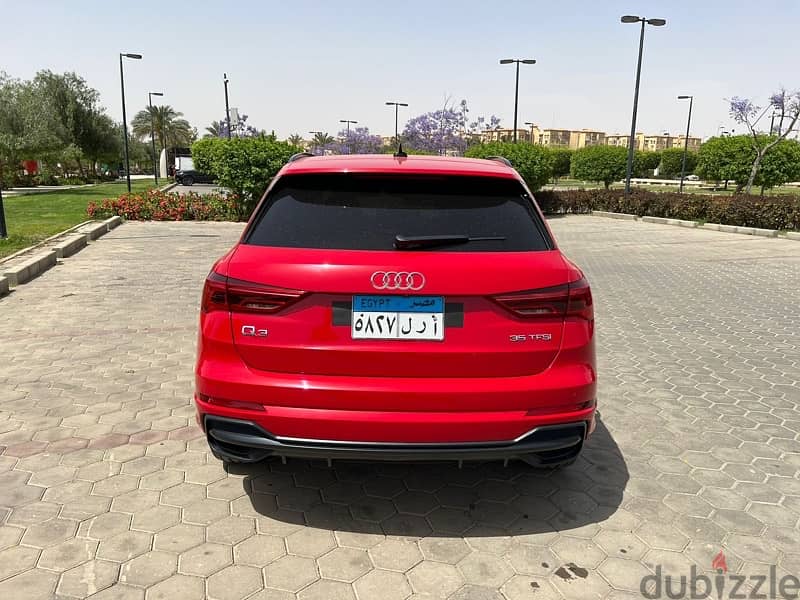 Audi Q3 2019 4