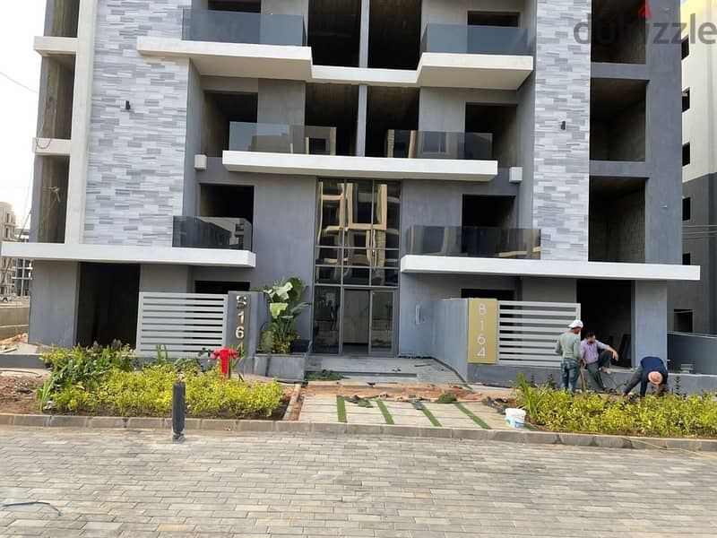 3-bedroom apartment for sale, delivery now, in Sun Capital October 1