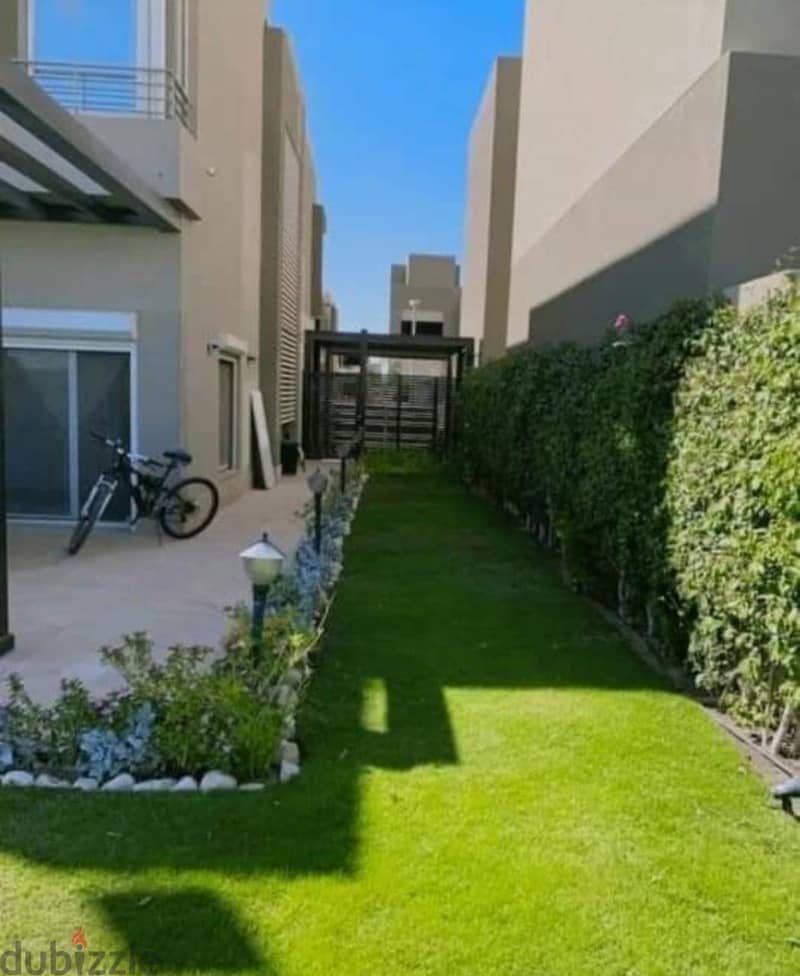 Townhouse 212m view landescape in palm hills new cairo 2