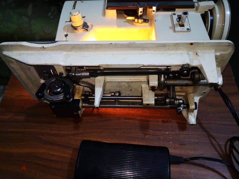 ماكينة خياطة سنجر ٢٩٨ 2