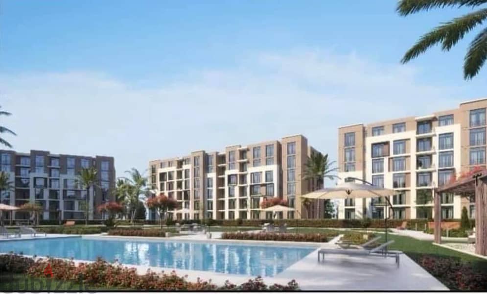 Studio for sale in front of Madinaty, with an area of 79 meters + garden of 47 meters, in a special location in Saray, Mostaqbal City, Suez Road 4