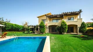 Villa for sale in Swan Lake Hassan Allam Compound on Suez Road 0