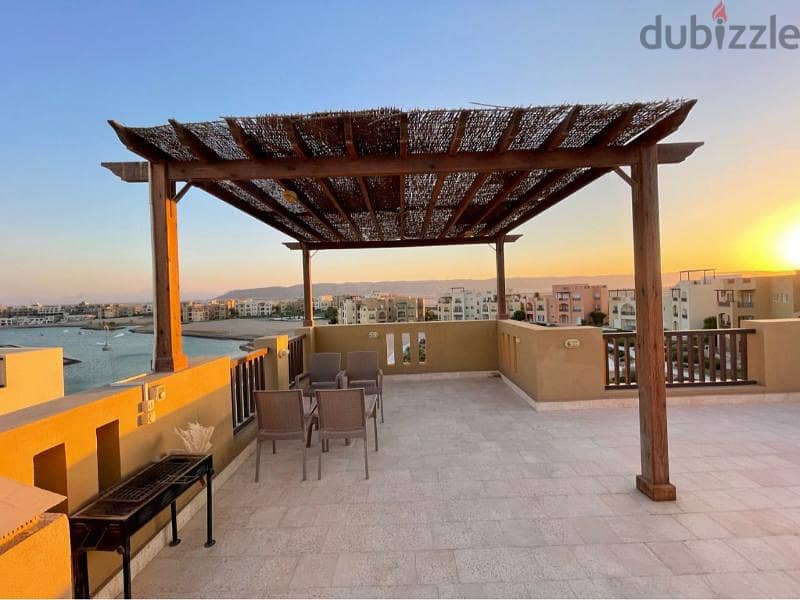 Roof chalet prime location in water side Gouna 1