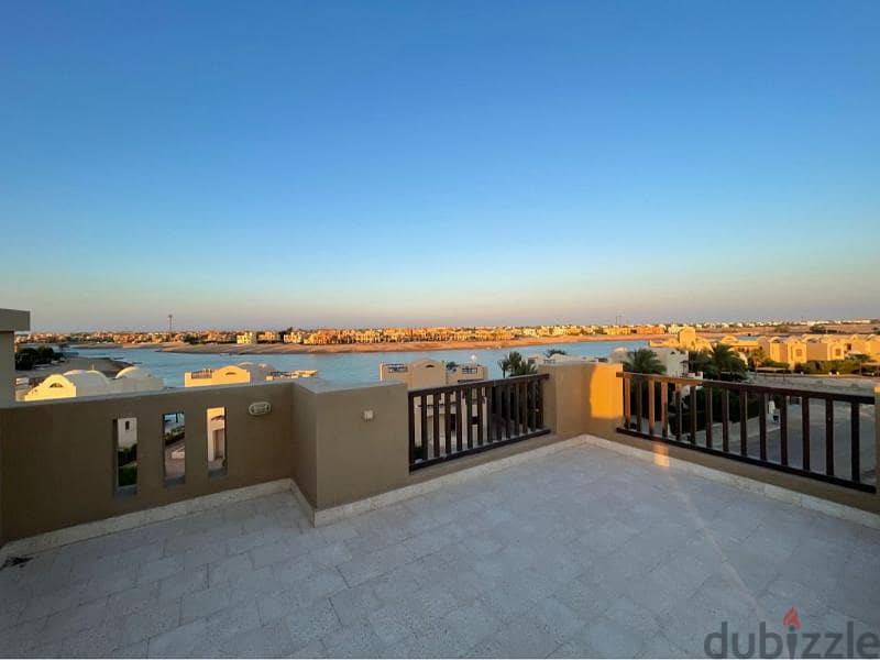 Roof chalet prime location in water side Gouna 3