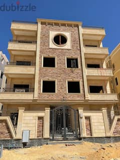 For sale, 185 sqm apartment, immediate receipt, in Andalus View Garden, steps from Kattameya Gardens and 90th Street, Fifth Settlement