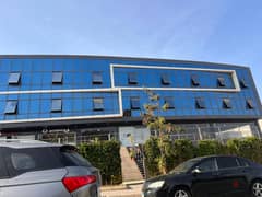 مكتب / مقر اداري للشركات استلام فوري 206 متر في مول ديونز الشيخ زايد على الشارع الرئيسي مباشرة 0