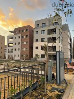 Apartment for sale at a special price in the Fifth Settlement, District 5 Compound 0