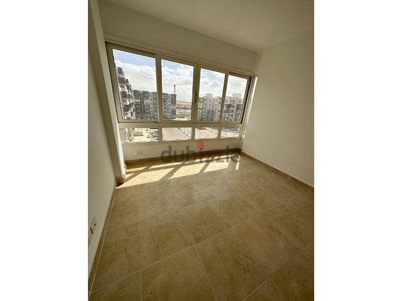 "Seize the opportunity in my city, a great apartment for sale in installments, at the newest stages in B14. " 1