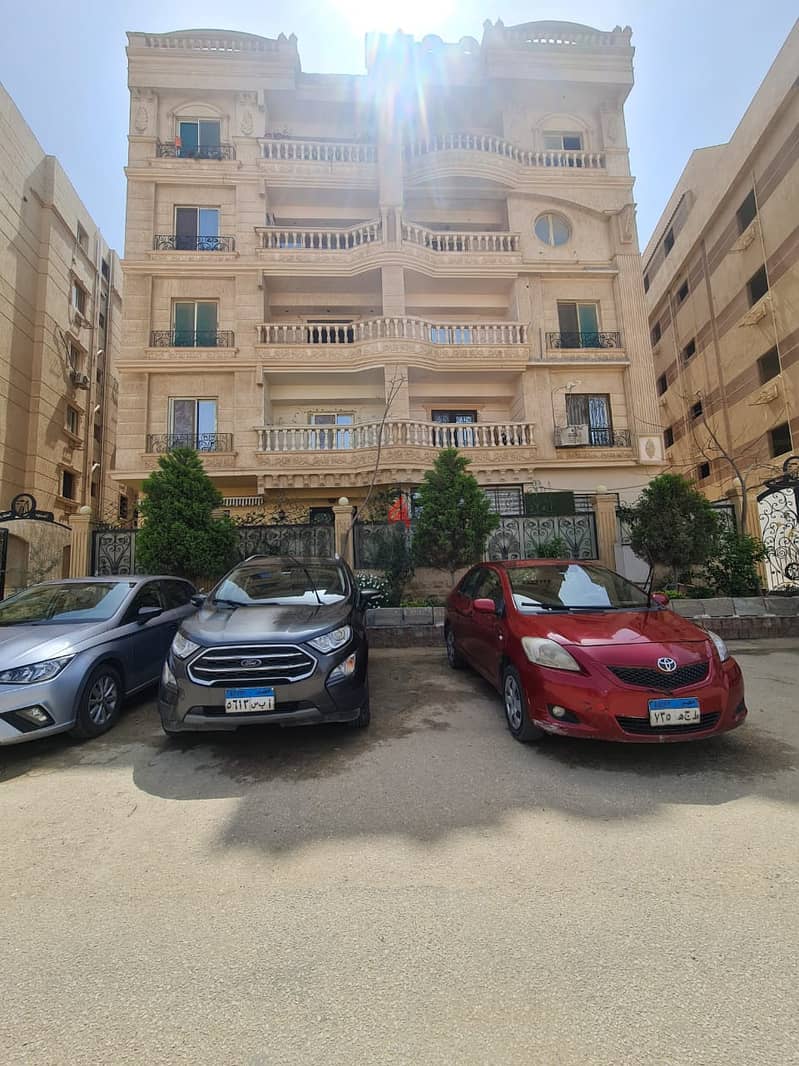 very special in eloutas elgnobya very special price and location 145m 3bed rooms 2bath room with parking and storage area 0