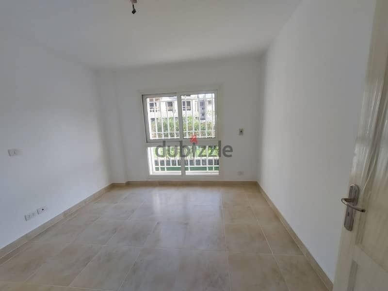"3-bedroom apartment in the latest phases, with installment over 12 years, garden view. " 5
