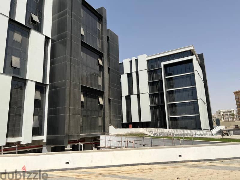 Own a best location for an office 162m  in Hyde Park, New Cairo, with installments open view landscape 6