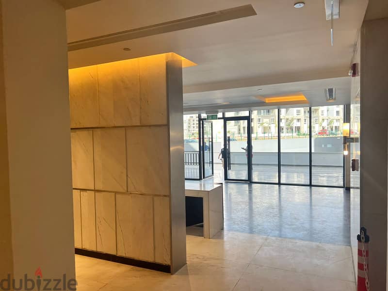 For sale, an office 52 sqm with installments  open view landscape in Hyde Park New Cairo 3