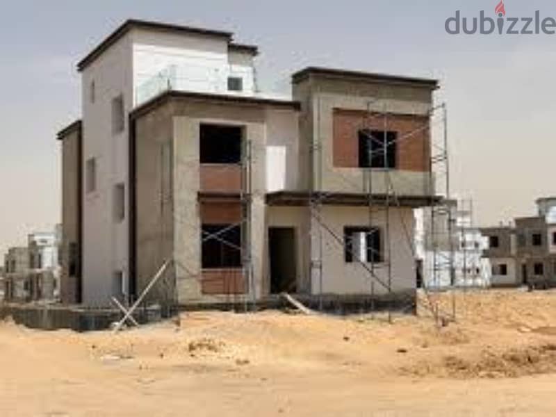 townhouse274m  4-bedrooms in Compound Azzar 2 with installments up to 6 years 6