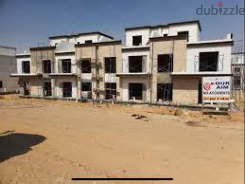 townhouse274m  4-bedrooms in Compound Azzar 2 with installments up to 6 years 7