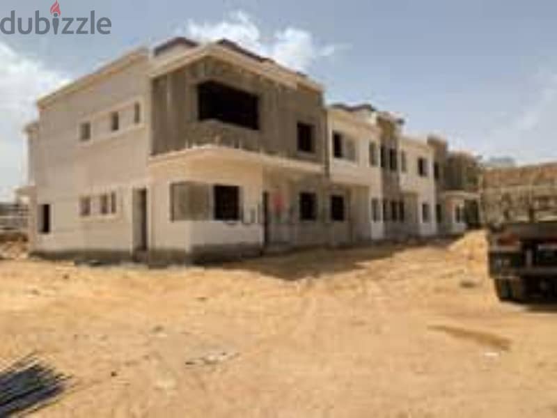townhouse274m  4-bedrooms in Compound Azzar 2 with installments up to 6 years 8