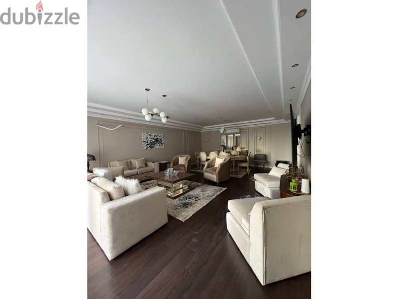 For sale, an apartment with a garden, with an area of ​​​​185 meters, ultra finished, super luxury,  view landscape, Hyde Park Compound, ready to move 5