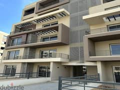 Apartment 170m for sale in Taj Sultan New Cairo ready to move with installments شقة للبيع في تاج سلطان التجمع الخامس