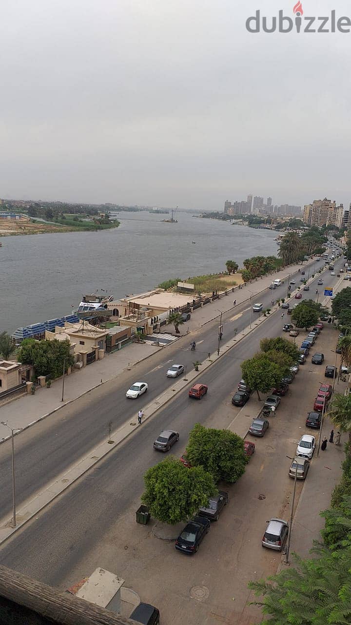 شقة 135 متر فيو على النيل للبيع بكورنيش المعادى عماير الشرطة 0