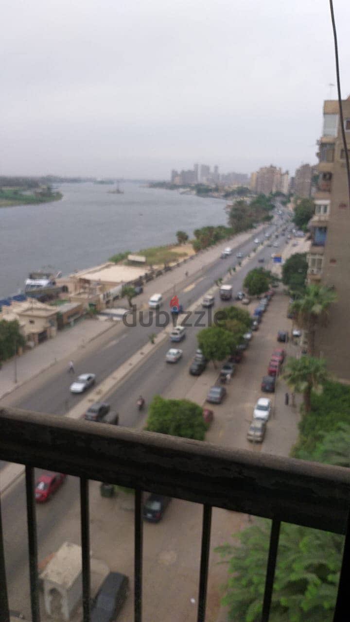 شقة 135 متر فيو على النيل للبيع بكورنيش المعادى عماير الشرطة 2