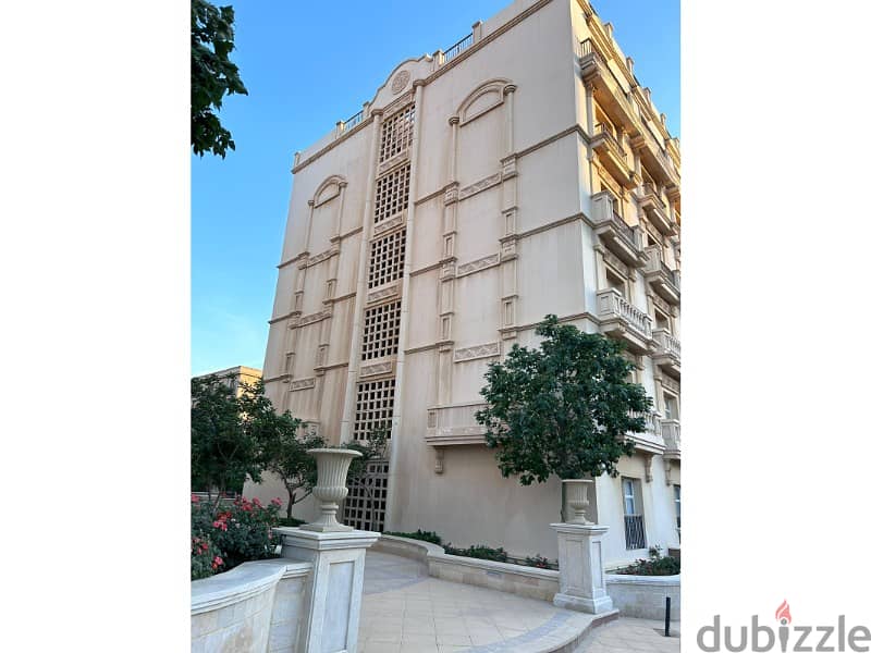Apartment 155m with garden 60m  for sale  in Amazing Phase in Hyde Park, New Cairo, view landscape 5