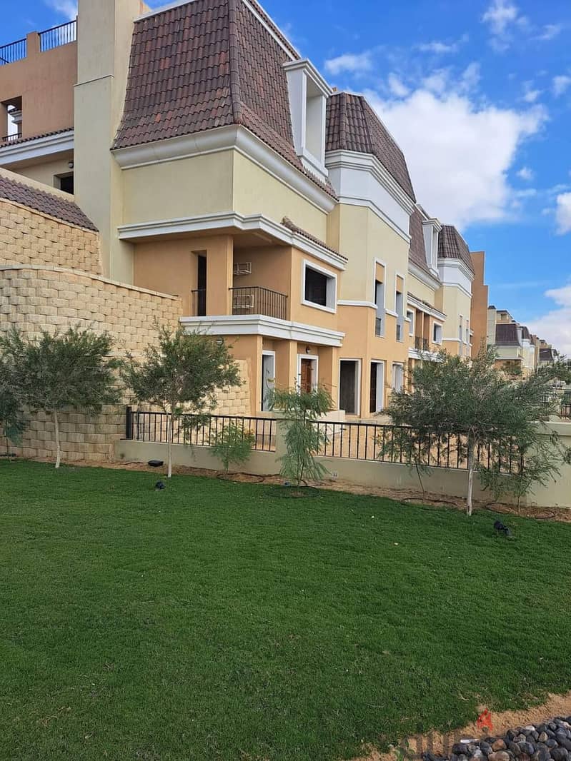 S villa, 239 sqm, with garden, 78 sqm, corner, for sale at a very special price after the discount, in Sarai Compound, Sur, Madinaty Wall 19