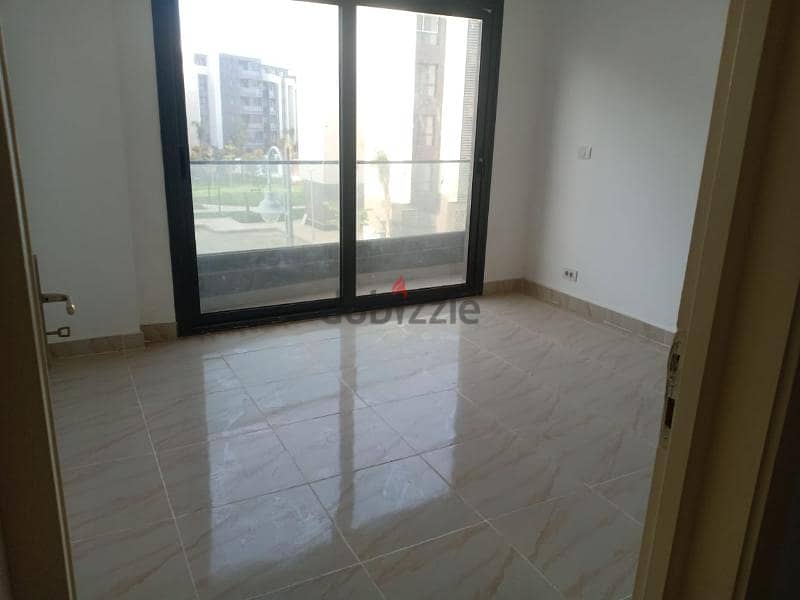 First occupancy apartment for rent in Madinaty, facing the services, 133 square meters 5
