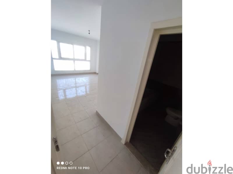 Apartment For sale 200m in B10 wide garden view 8