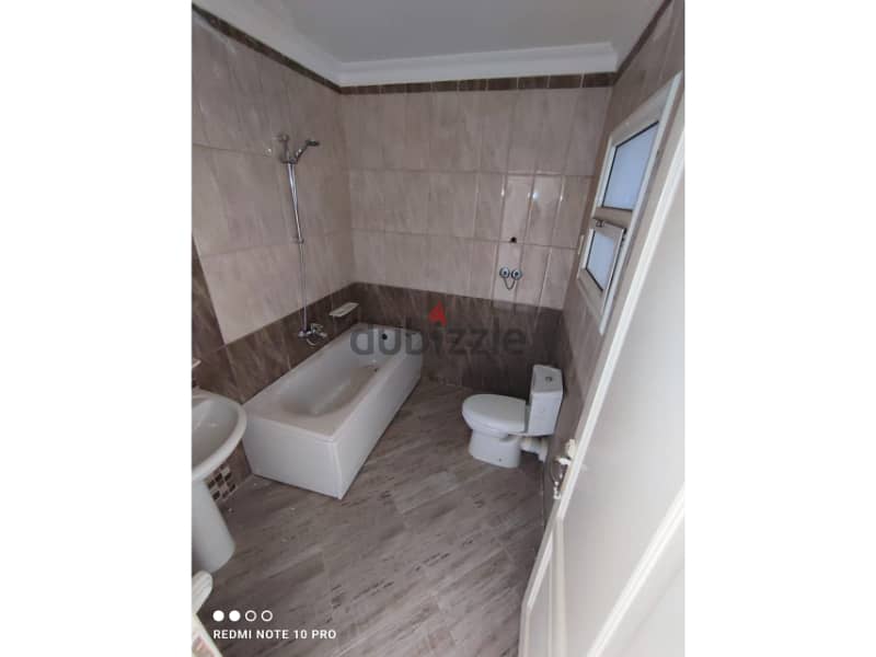 Apartment For sale 200m in B10 wide garden view 9