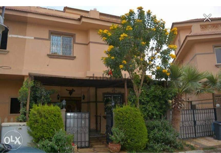 For quick sale, a twin house, ultra-super luxurious, fully finished with an area of ​​400 square meters, in Moon Valley 1 Compound ,ready to move 0