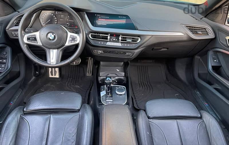 BMW 218i فابريكة بالكامل صيانات توكيل بالكامل حالة ممتازة 4