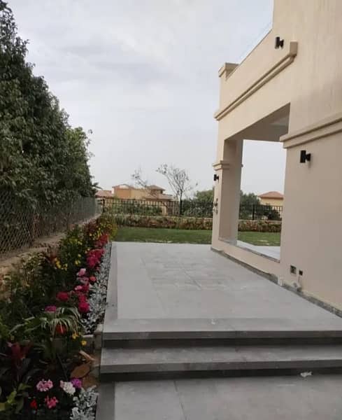 villa twin house for rent - near palm hills Sheikh zayed 1