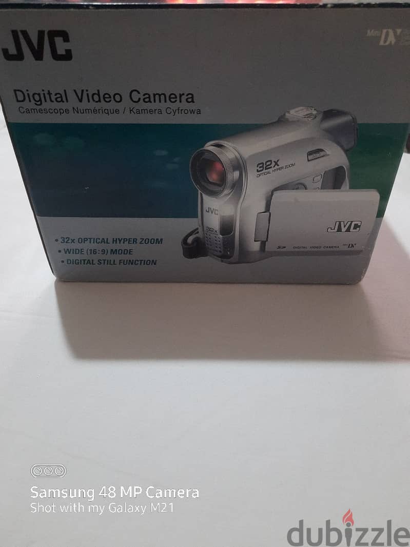 JVC camera tapes & memory card / كاميرا فيديو شرايط وللصور كارت ميموري 11
