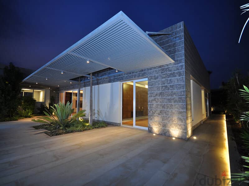 Pyramid Hills  Twin house for sale ready to move  With Pyramids View   Land 327 Sqm 7