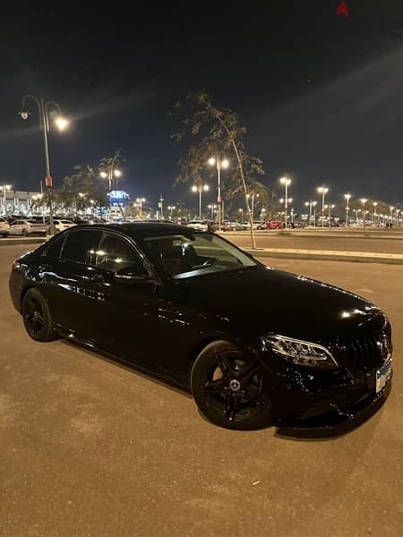 Mercedes-Benz C200 2019 1