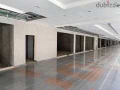 Resale  retail for sale in downtown El Alamein,,  ready to move , at less than the price of the developer, City Edge