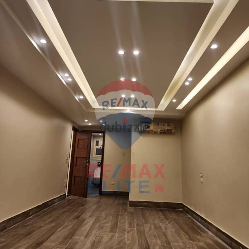 Duplex for sale, 300 meters, first time residence, directly in front of the International Park in Nasr City 5
