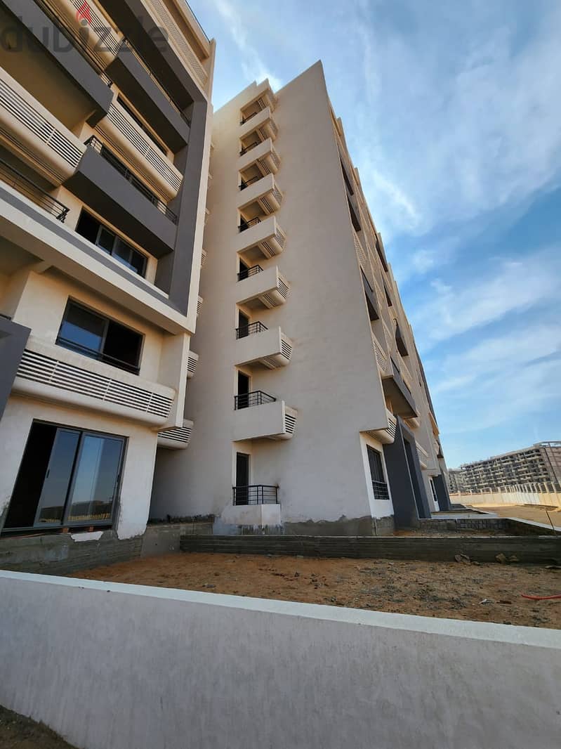 Apartment 127 m Delivery 24 month Open View Board Walk R7 New Capital 8
