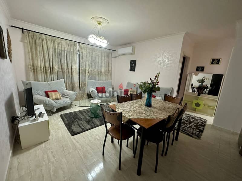 Furnished apartment for rent in Madinaty, 92 meters, in B6, modern furniture, next to services 1