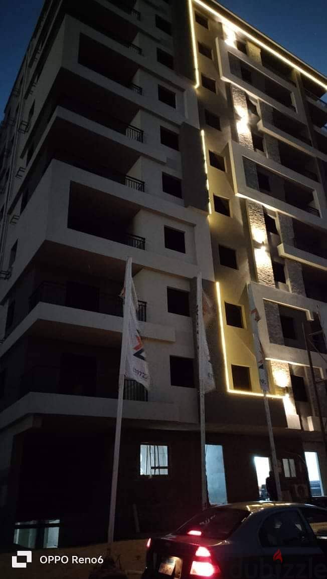 Apartment for sale, 100 meters in Zahraa El Maadi, inside a compound next to Wadi Degla, immediate receipt, 50% down payment, and the remaining over t 1