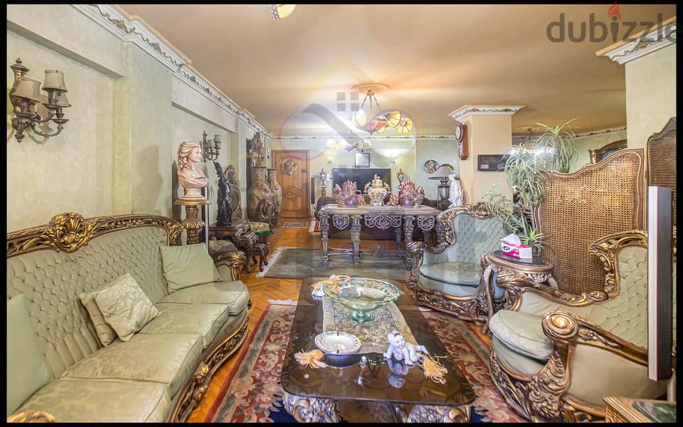 Apartment For Sale 210 m Zezenia (Abd El-Salam Aref St. ) 3