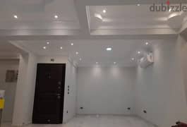 Apartment for sale with kitchen and air conditioners, New Cairo, Third District, near Al-Baghdadi Square  Finishing: Super Lux