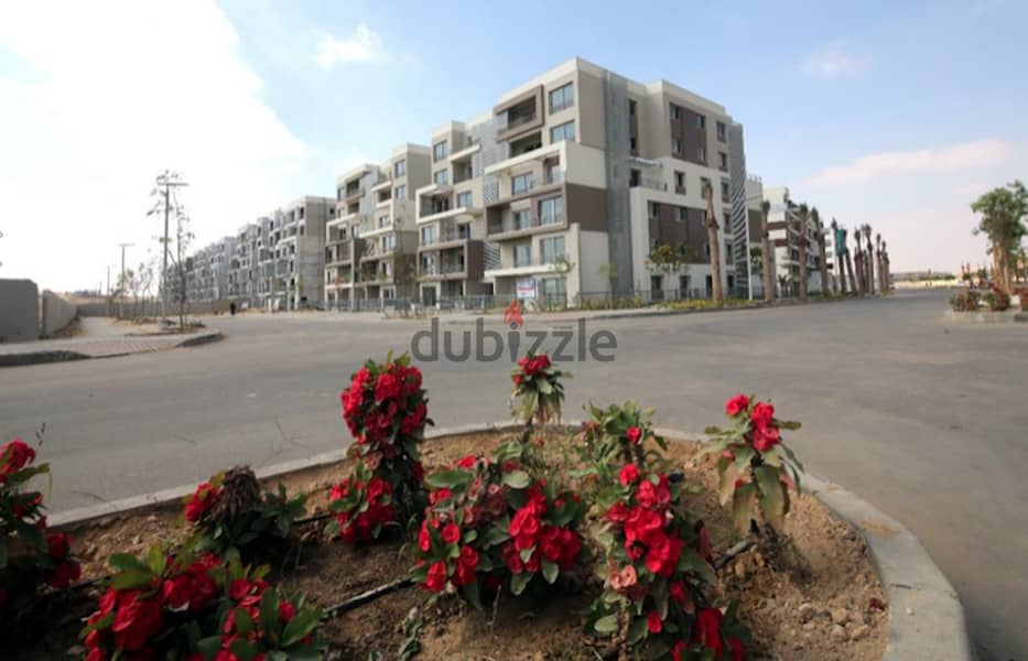 For Sale Ready To Move Apartment Overlooking Landscape In Palm Hills New Cairo 2