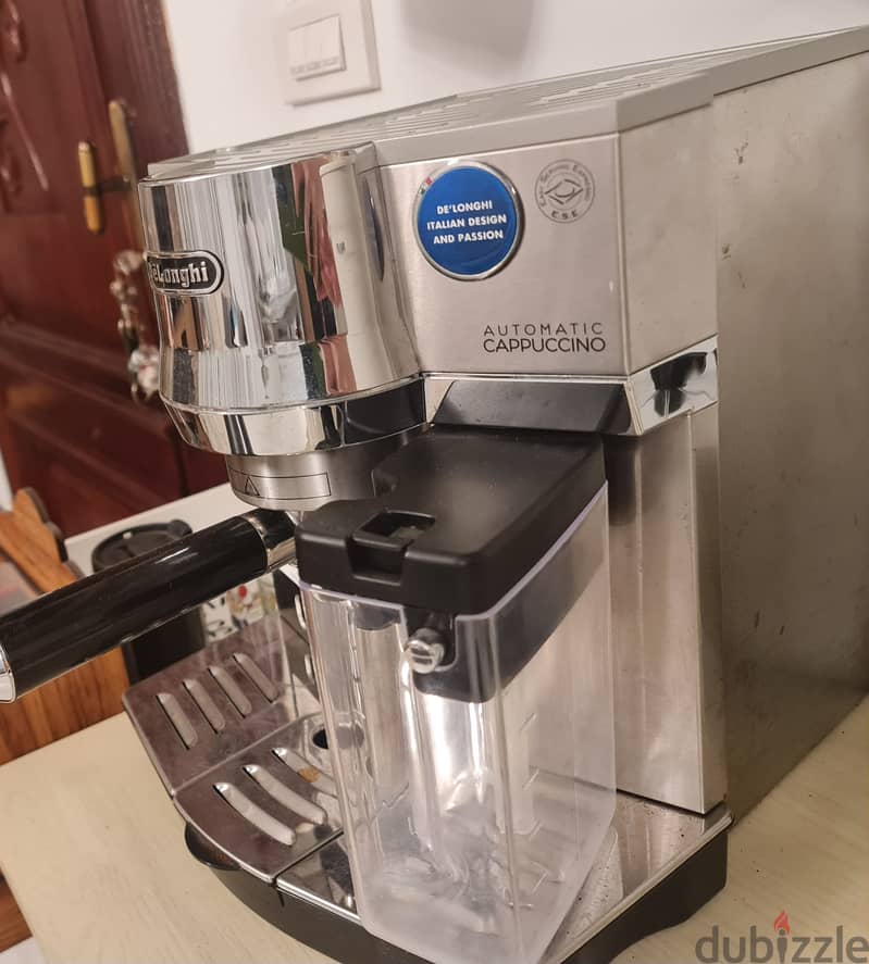 coffee machine delonghi  ماكينة قهوة 1