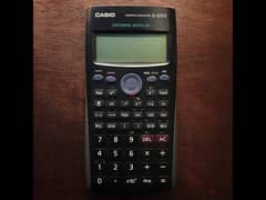 Casio FX-82ES. الة حاسبة كاسيو