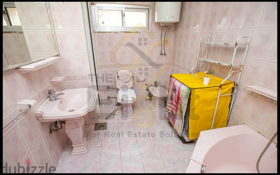 Apartment For Sale 220 m Gleem (El-Horeya Road) 11