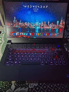 Alienware m15 R7 Gaming Laptop