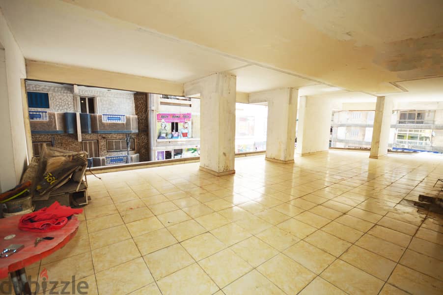 Commercial scale for sale - Miami Gamal Abdel Nasser - area 110 meters, second floor, and the property has 11 floors and consists of:- 4