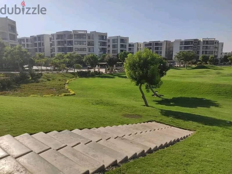 Very special location in front of Cairo Airport, 9 minutes to the community, 137 sqm apartment on direct view + 100 sqm garden for sale in Taj City Co 3