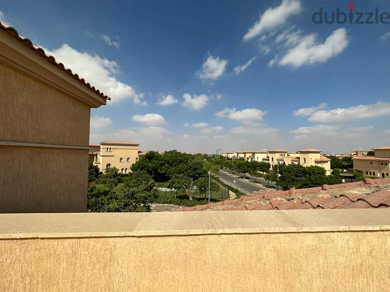 Detached villa for sale in Madinaty, corner plot on two streets, facing the golf course, 740 sqm. 8